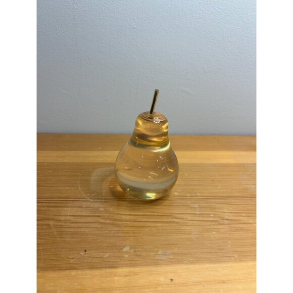 Lucite pear clear fruit vintage decor glows under UV light - Picture 7 of 7